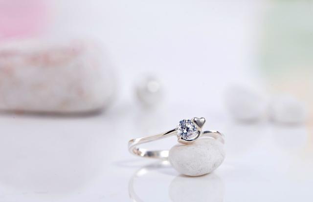 十大实用小众饰品，小众又好看的饰品有哪些