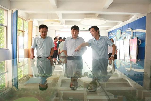 教师慰问一线教育工作者，省委教育工委、省教育厅走访慰问一线教育工作者