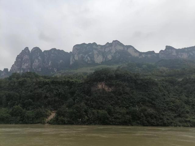 三峡大坝旅游景点，湖北宜昌三峡大坝旅游景点有哪些（领略世界第一坝的水涨船高）