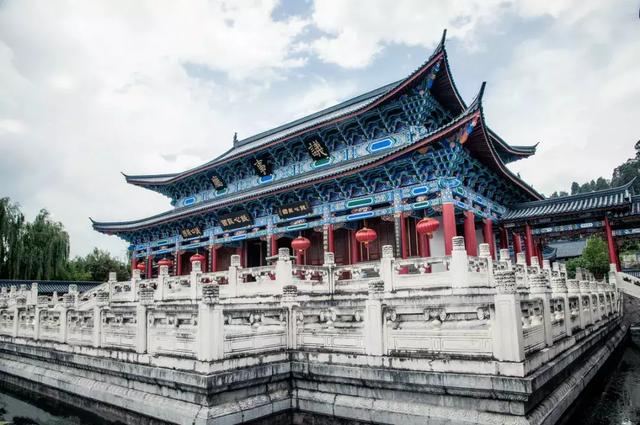 丽江古城 木府简介，丽江木府纳西人心中的