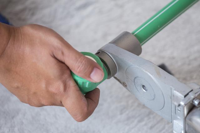 装修不掉坑之水管，家里装修安装水管知识