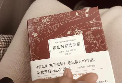 大学生推荐书籍，经典书单推荐100本（给大学生的一份通识书单）