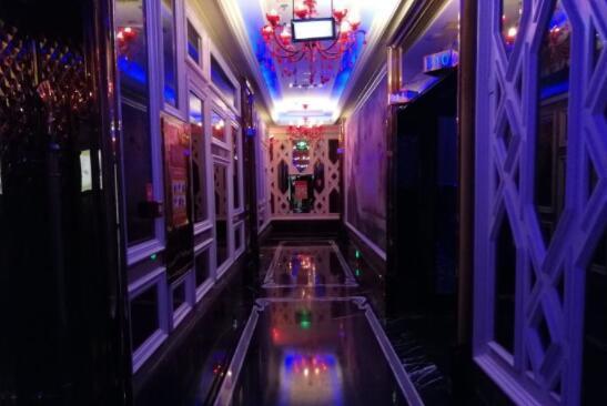 五音不全ktv必点，KTV唱歌五音不全唱歌需要技巧的KTV唱歌五音不全