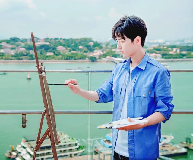 肖战古装造型为什么都差不多，肖战的古装太惊艳了