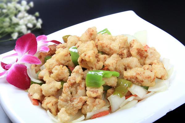 溜肉段的家常做法，正宗溜肉段的做法（超级好吃的肉肉的家常做法）