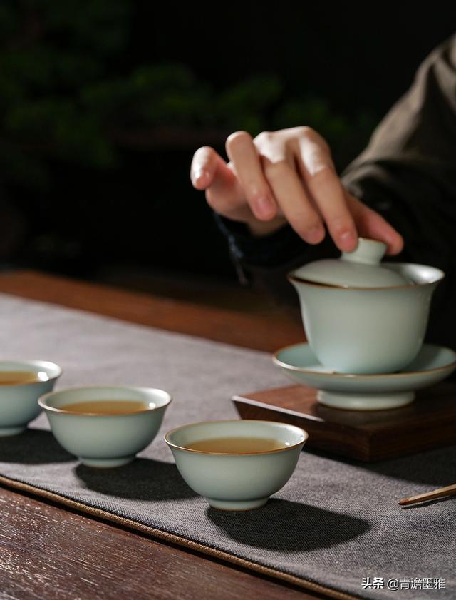 汝瓷要多久才会出现开片，关于汝瓷开片和养护的10个小贴士