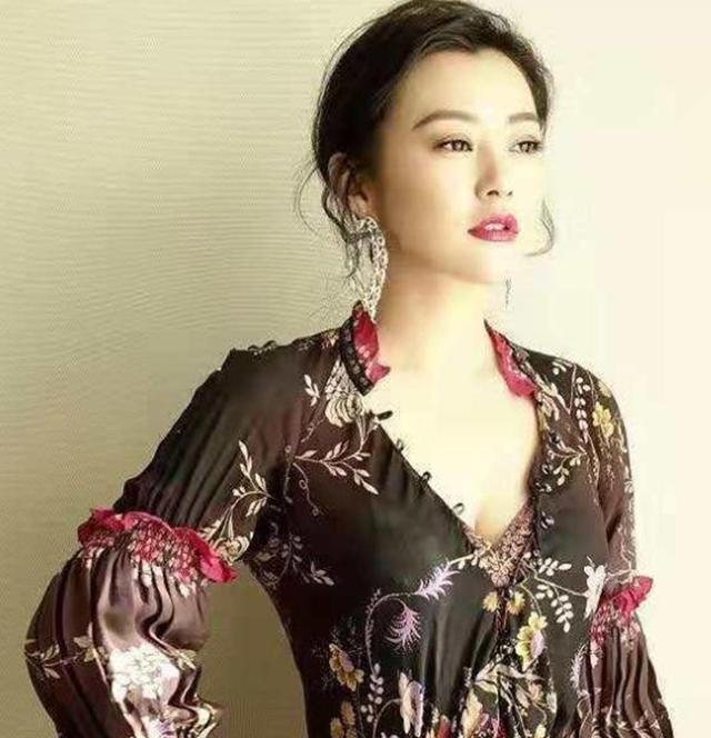 演技好却得奖少，郝蕾的演技