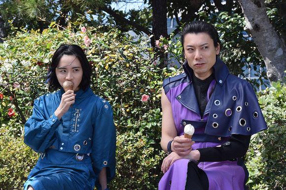 假面骑士奥拉百科，奥拉迎来21岁生日