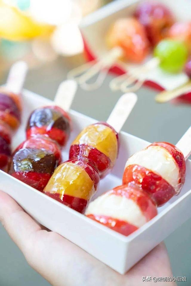 如何制作糖葫芦，怎么在家里制作好吃的糖葫芦（教你在家自制冰糖葫芦）
