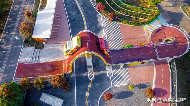 世界闻名的十大魔鬼公路，只有三种颜色溧阳1号公路