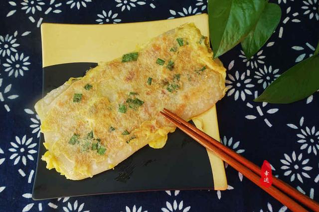 鸡蛋饼制作方法，制作鸡蛋饼的方法和步骤（全程10分钟解决全家早餐）