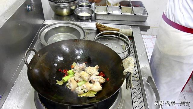 猪蹄的20种做法，猪蹄跟它一块吃最补