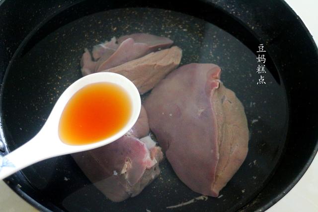 大廚教你做鹵豬肝，不辣不腥口感嫩，收藏好，有空學著做 熱愛美食 第5张