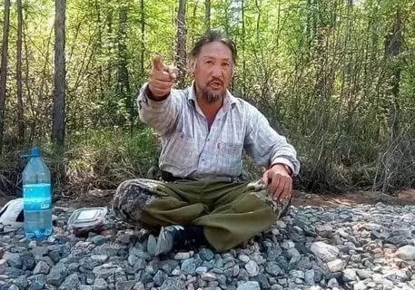 普京俄罗斯选手，俄罗斯最近的网红是个萨满巫师