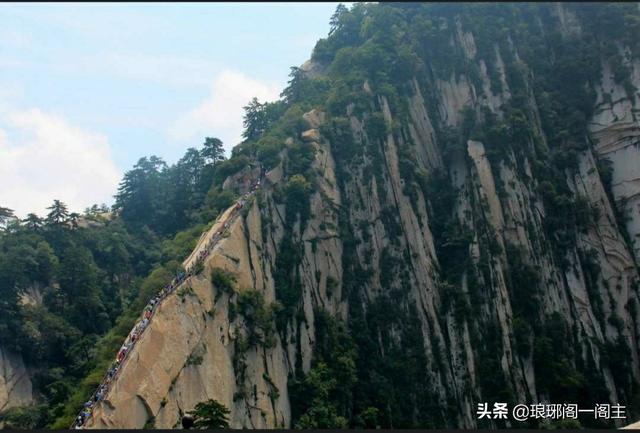 奇险天下第一山，天下奇险第一山（奇险天下第一峰华山在哪里）