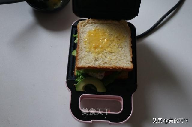 牛油果怎么吃才好吃，怎么吃牛油果才可以更好吃