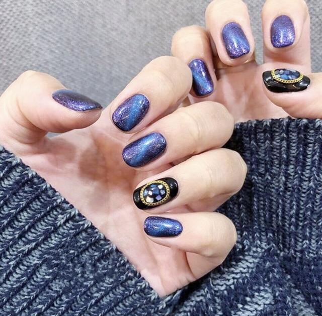 自然的猫眼美甲，超闪的猫眼美甲，美爆了！