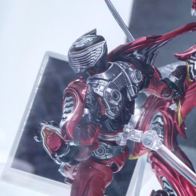 假面骑士龙骑全形态和技能，SIC假面骑士龙骑试作品公开