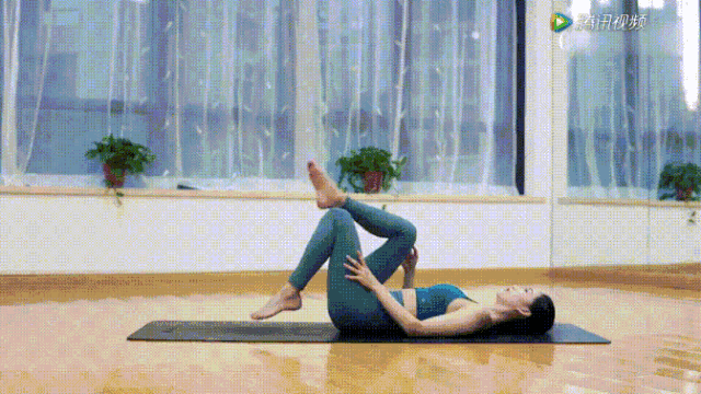 o型腿膝盖内扣怎么矫正，笔直修长美腿炼成记之