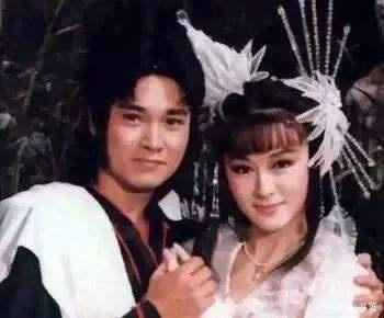 杨过和小龙女故事来龙去脉，小龙女和杨过经过了几次分分合合才最终走到了一起
