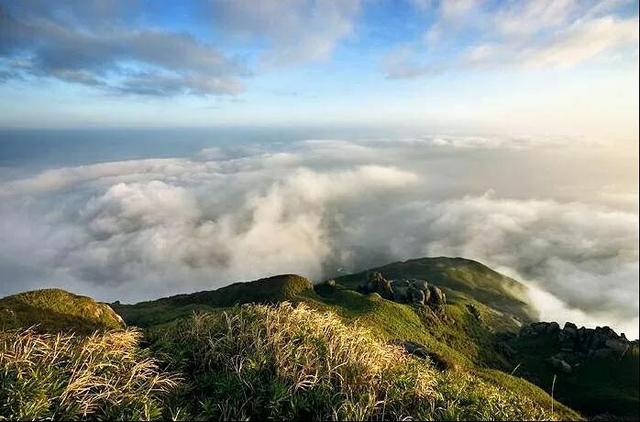广东十座海拔最高的山，为什么都说广东人游广东先游广东第一峰