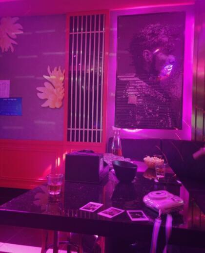 五音不全ktv必点，KTV唱歌五音不全唱歌需要技巧的KTV唱歌五音不全