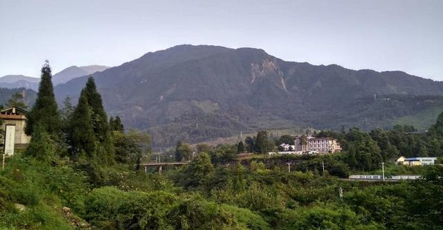 成都周边特色旅游景点推荐，成都周边7大小众景点