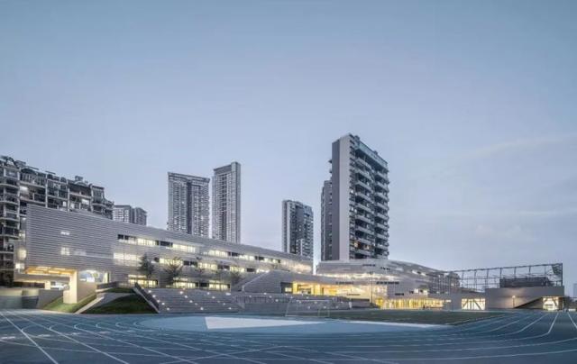 深圳南山外国语学校，深圳外国语学校哪所好（<集团>高级中学二类自主招生专项合格名单及专业合格分数线公示）