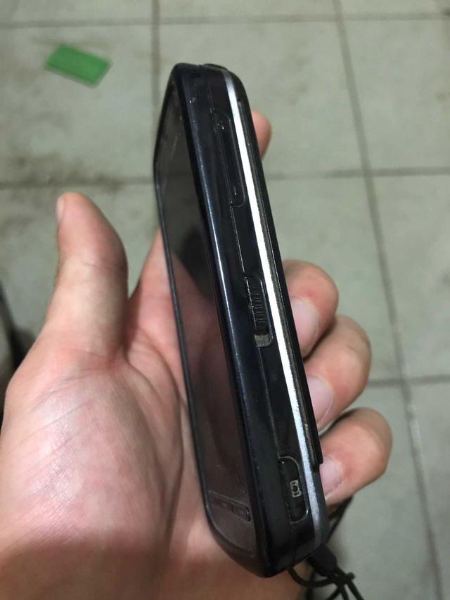 诺基亚n5800，诺基亚5800有几个版本