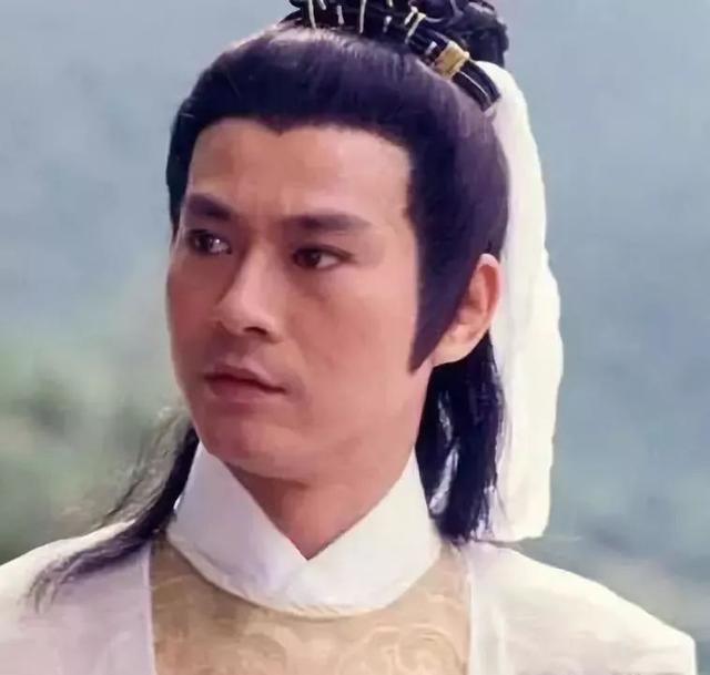 金庸和古龙所代表的江湖，看看金庸与古龙心目中的江湖是什么样子的