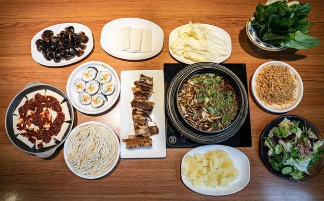 高丽王朝牛排火锅，广式黄焖牛排火锅