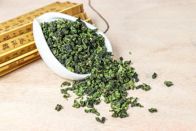 乌龙茶铁观音和大红袍，铁观音与大红袍却相差甚远