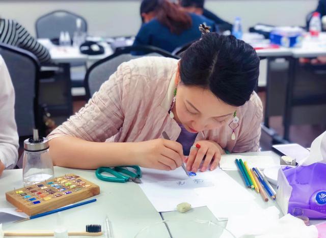 珐琅工艺的八大工序最基本的技法，有一种传承之美叫珐琅