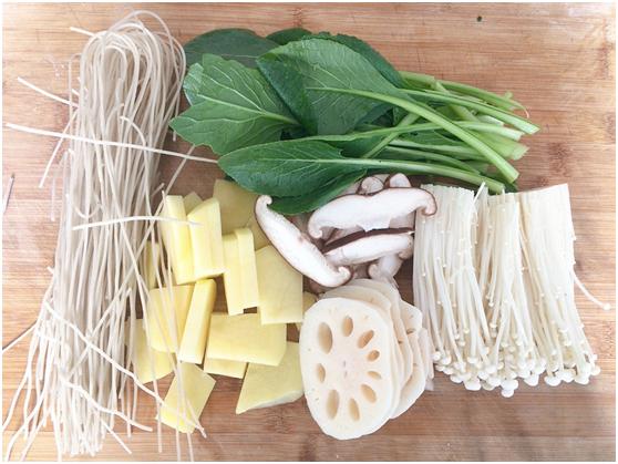 直接加麻酱就错了，麻辣拌麻酱调制方法