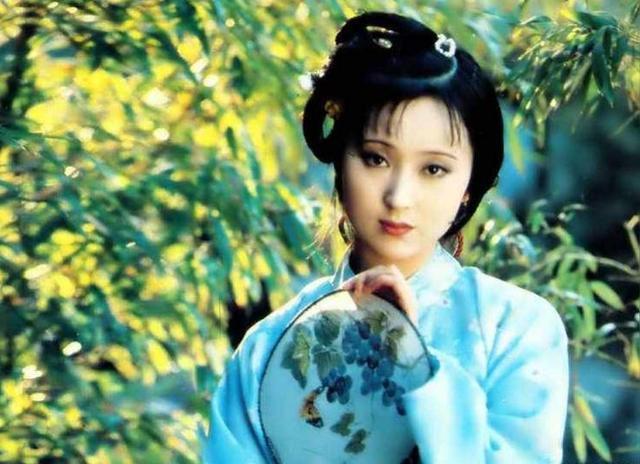 红楼梦里面的人物，红楼梦18个人物解析（红楼梦人物的性格特点）