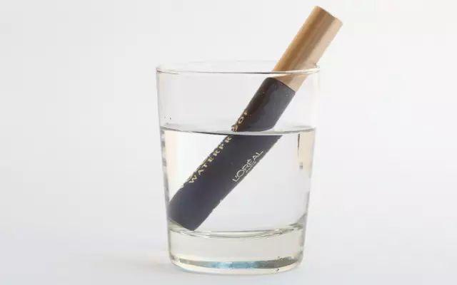 睫毛膏怎么用好看又自然，睫毛膏正确使用步骤：简单3