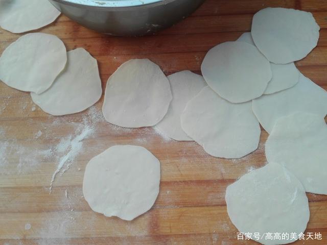 白萝卜要焯水吗，白萝卜馅饺子的萝卜要不要焯水（先焯水还是直接炒）