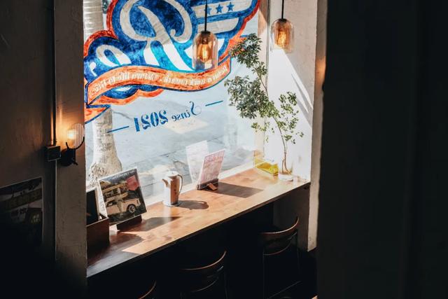 土溪镇特色餐饮有哪些品种，洛溪新开社区餐吧