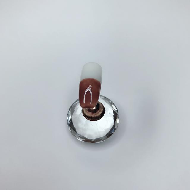 简约耐看的跳色美甲，初秋跳色美甲个性又百搭