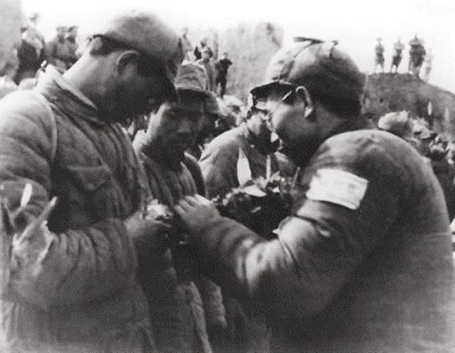 中国大将军衔名单，开国十大将领名单（十位大将都担任什么职务）