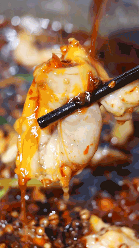 六只健美肌肉美蛙加两斤的花莲鱼头，林蛙的最好吃做法