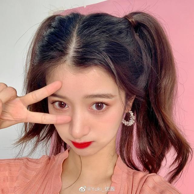 减龄直发发型，你适合“直发”还是“卷发”