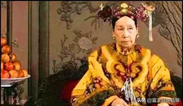 买翡翠什么品牌好,翡翠手镯品牌排行榜前十名