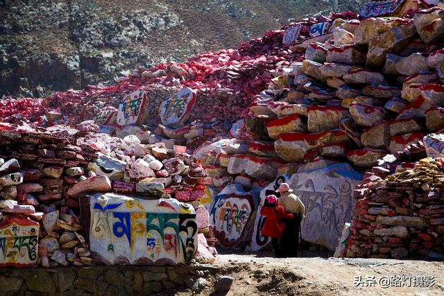 去青海湖哪个景点看油菜花最美好，青海最美的5处小众旅行地