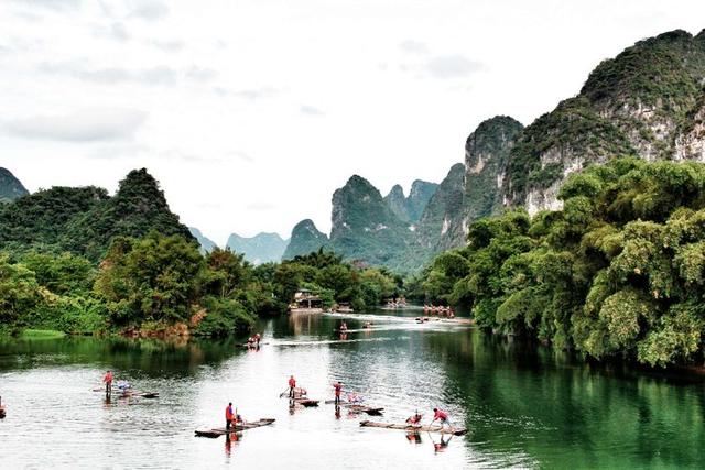 去了才知道说阳朔山水甲桂林，桂林旅游阳朔自由行攻略
