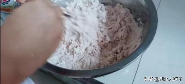 高粱馒头做法步骤，粗粮馒头的新做法