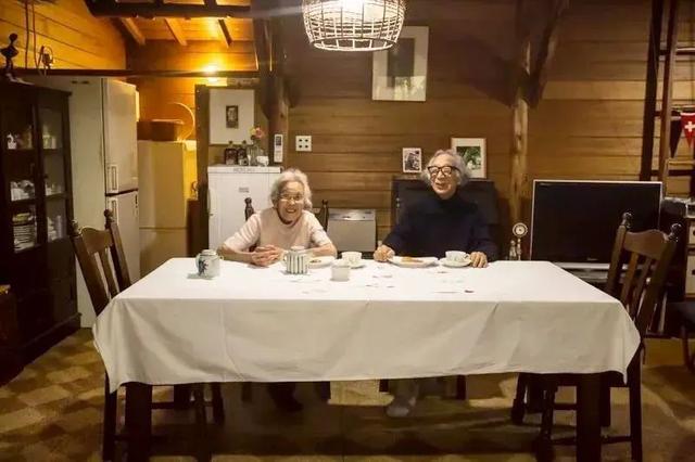 最新的老年人养老方式，刚刚养老又出新花样