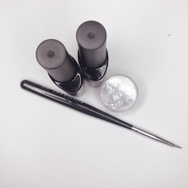 简约耐看的跳色美甲，初秋跳色美甲个性又百搭