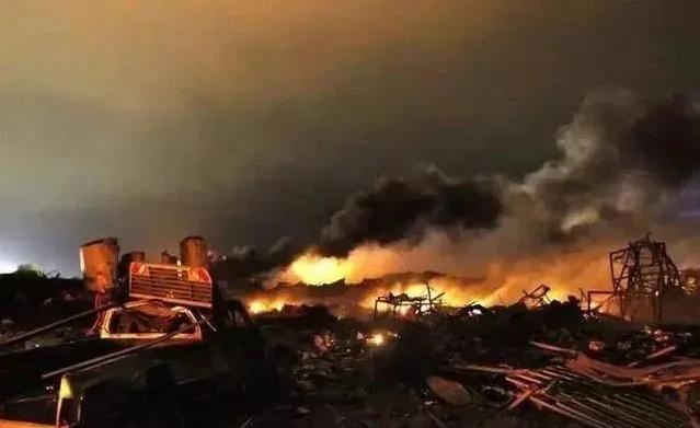 黎巴嫩首都港口化学品爆炸，黎巴嫩爆炸的原罪