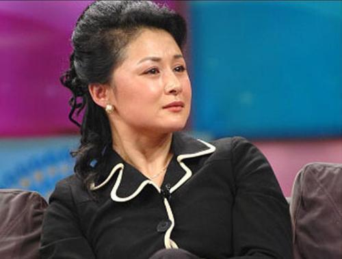 一時好心卻送了命？於月仙司機身份被挖，任人唯親成原罪 娛樂八卦吃瓜 第1张